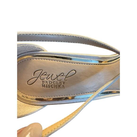 Jewel Badgley Mischka NEW Adelynn Perfect Simplicity Wedge Heel Champagne 9 Hoco - Picture 7 of 10